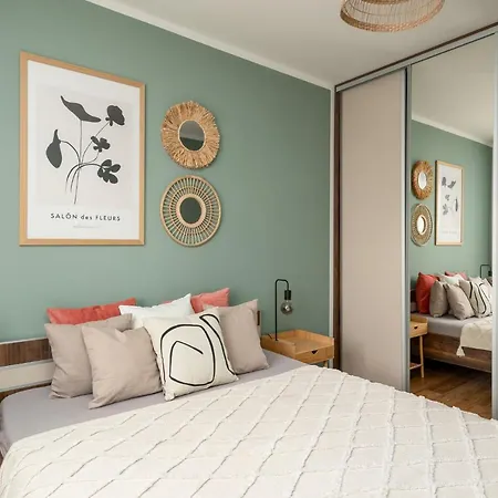 Apartment A.s. Teczowa Street 3 *